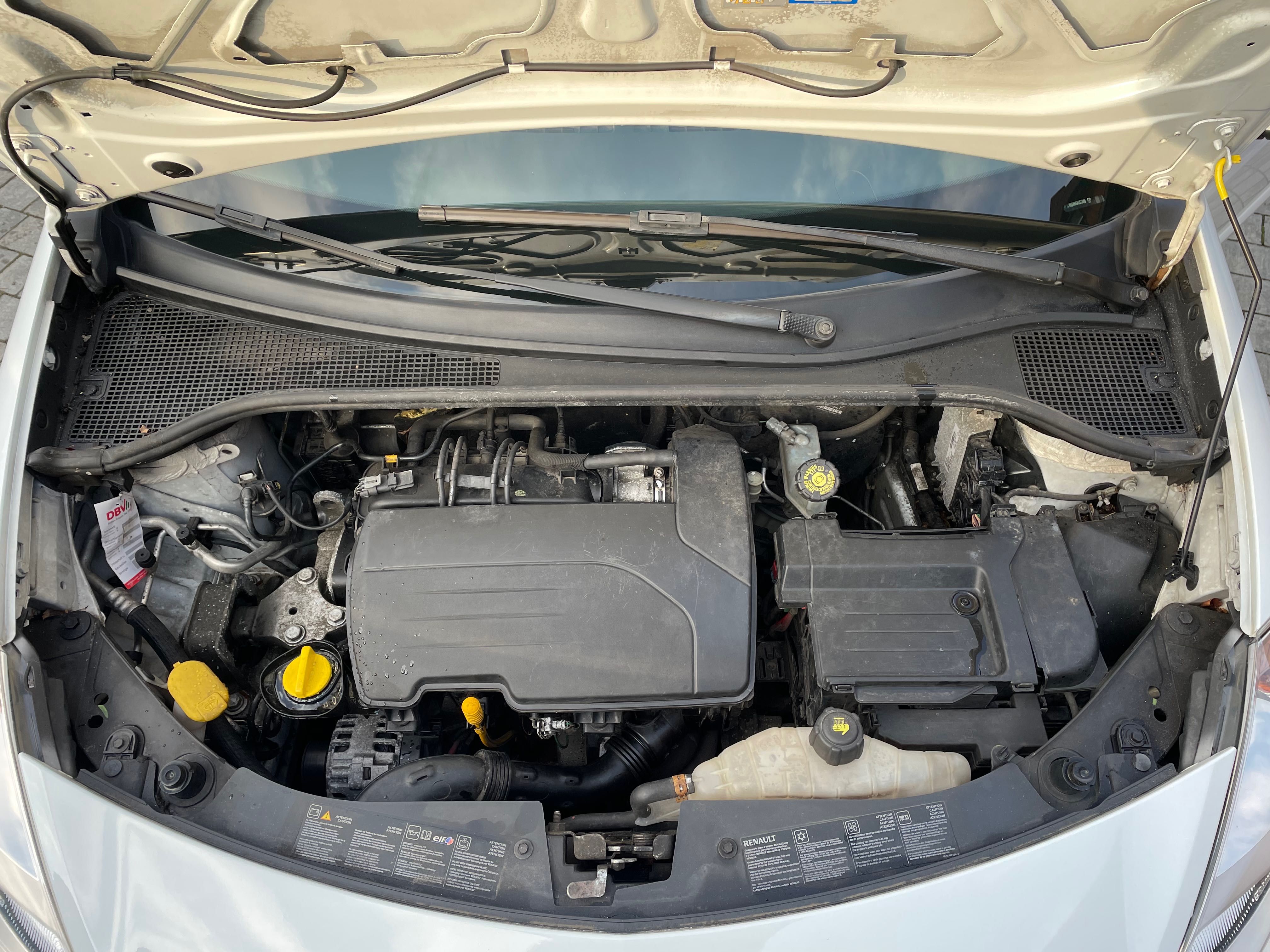 Sprzedam Renault Clio III po lifcie z 2013r 1.2 benzyna z klimatyzacją