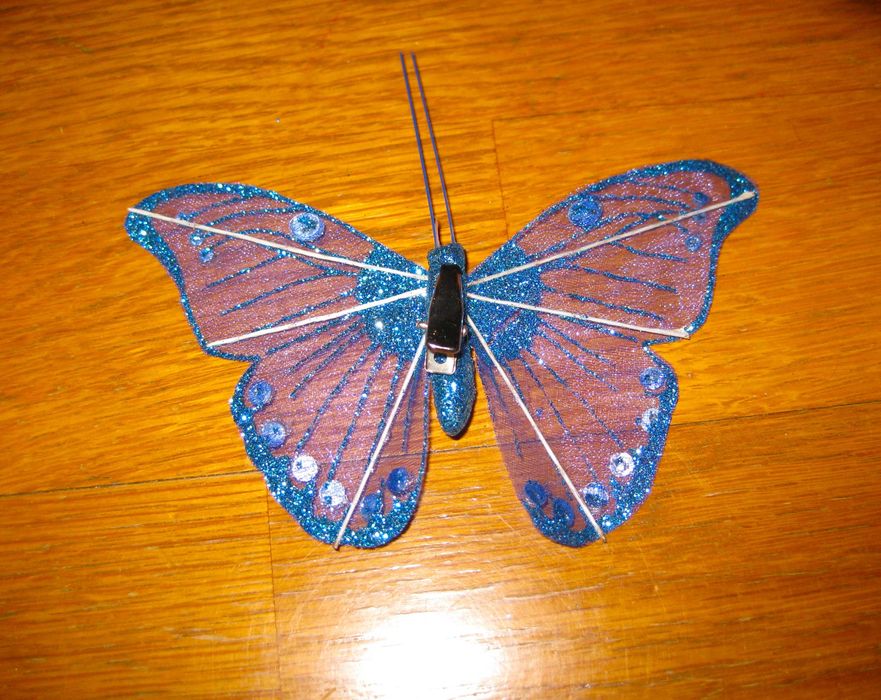 Borboleta Azul para Enfeite ou Decoração c/ Mola