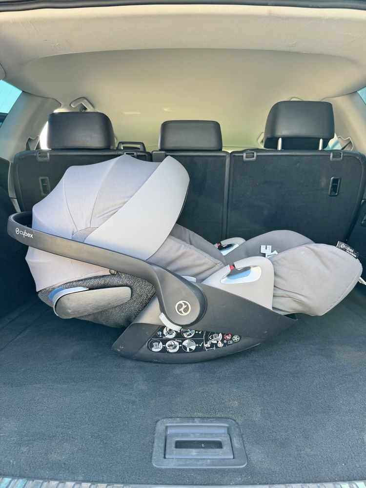 Автокрісло cybex cloud z i-size. Сіре. З базою