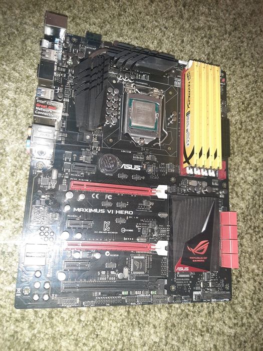 Материнська плата ASUS Maximus VI Hero / M5A97 R2.0