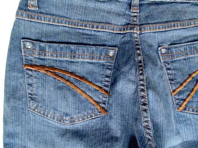 Blue Motion nowe damskie proste jeansy pas 74 cm