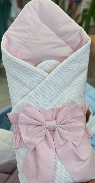 Продам дитячий конверт на виписку для дівчинки, на 0-6 місяців. Ковдра