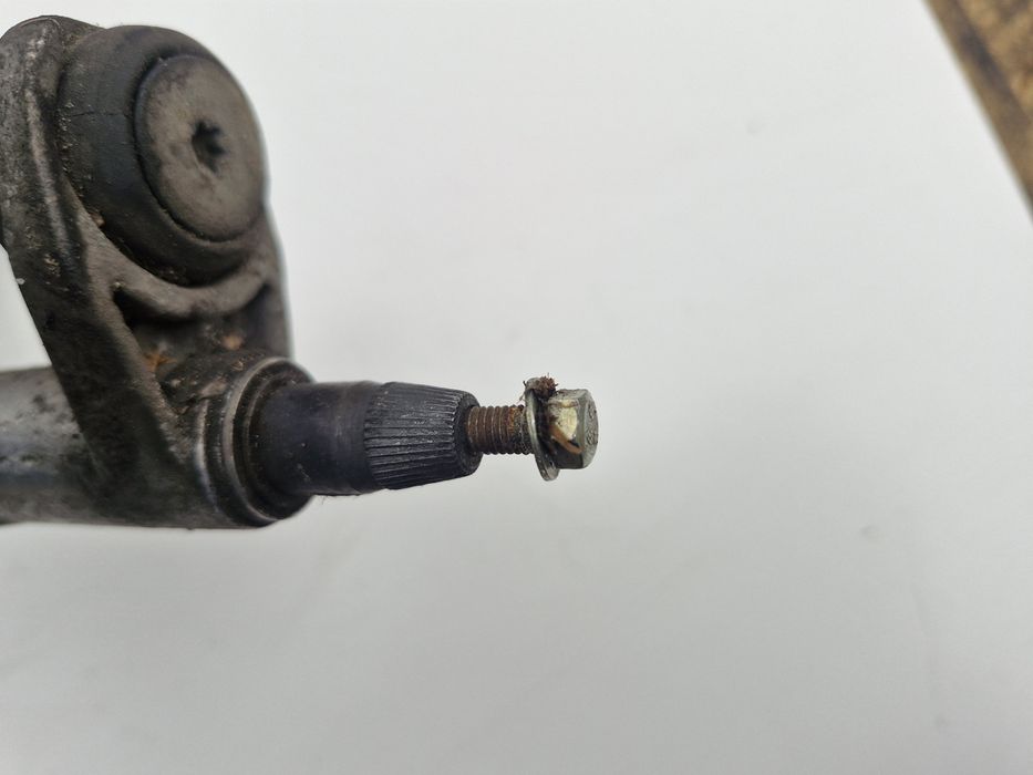 Mechanizm wycieraczek seat