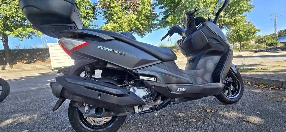 Sym GTS 300 muito estimada