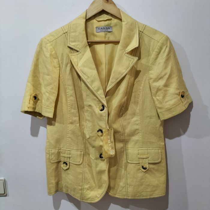 Casaco de mulher novo