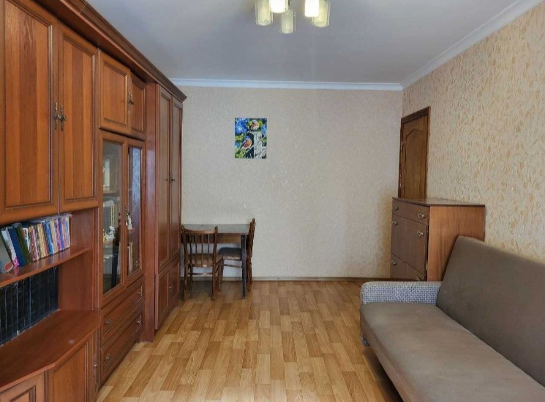 Продам 3-кімнатну квартиру на Леваневського