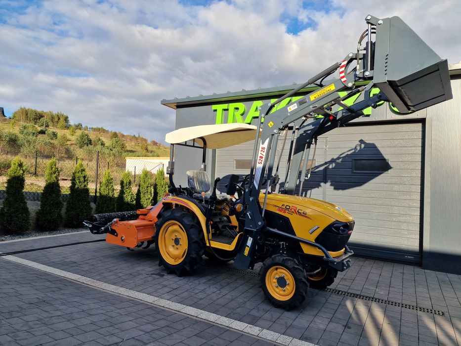 Mini traktor Kubota Force 325,ładowacz,glebogryzarka,4x4japonski