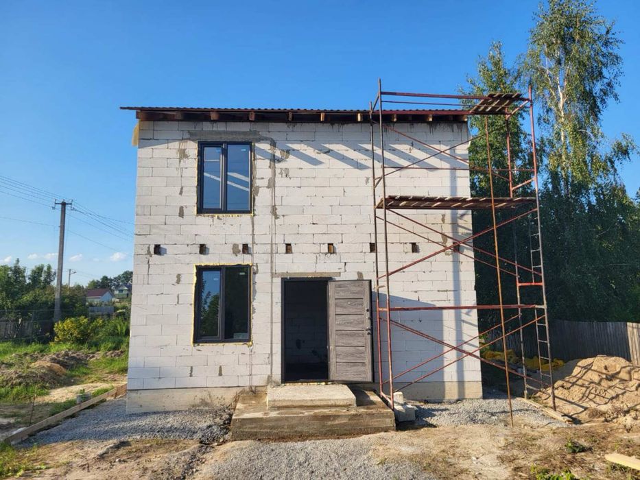 Продаж будинку в передмісті Житомира.