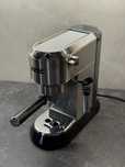 Ekspres do kawy DeLonghi DEDICA Style EC685.M | Gratis