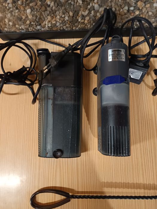 Aquário medio com acessórios