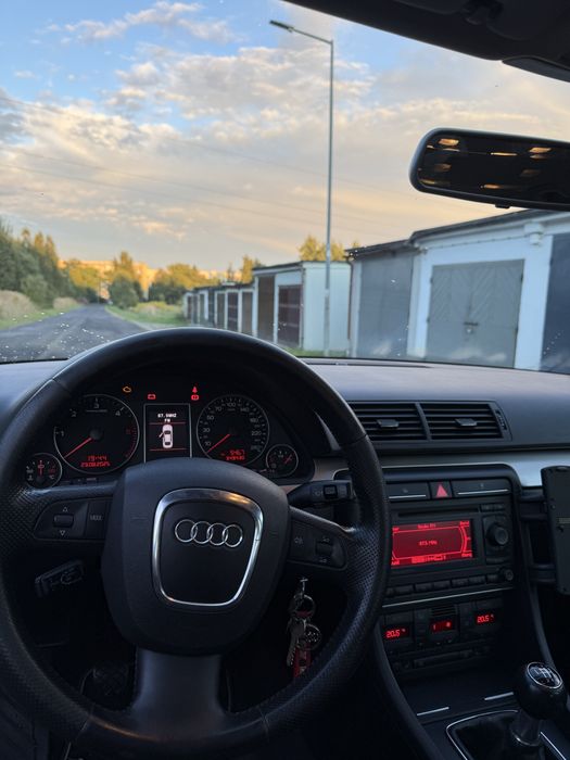 Audi a4 b7 170km