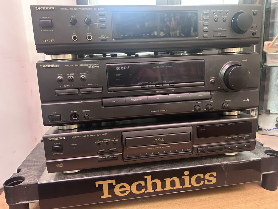 Wieża Technics 3 klocki procesor Technics SHGE90 CD Amplituner