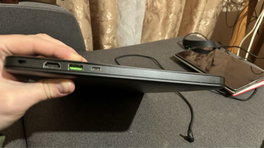 Razer blade 14, i7, GTX 1060 6 гиг, Ram 16 гиг