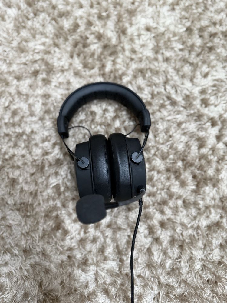 Auscultadores Gaming HyperX Cloud II