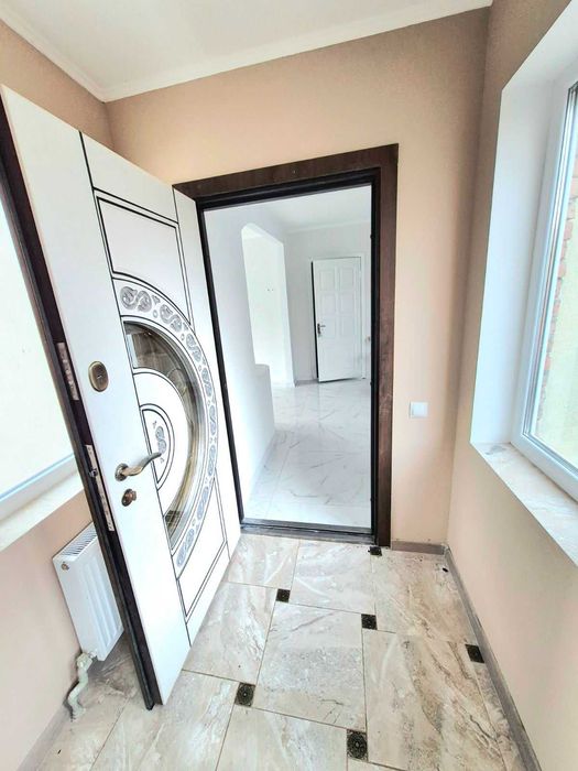 Продам добротний будинок, р-н Новоолексіївки в місті Кропивницькому.