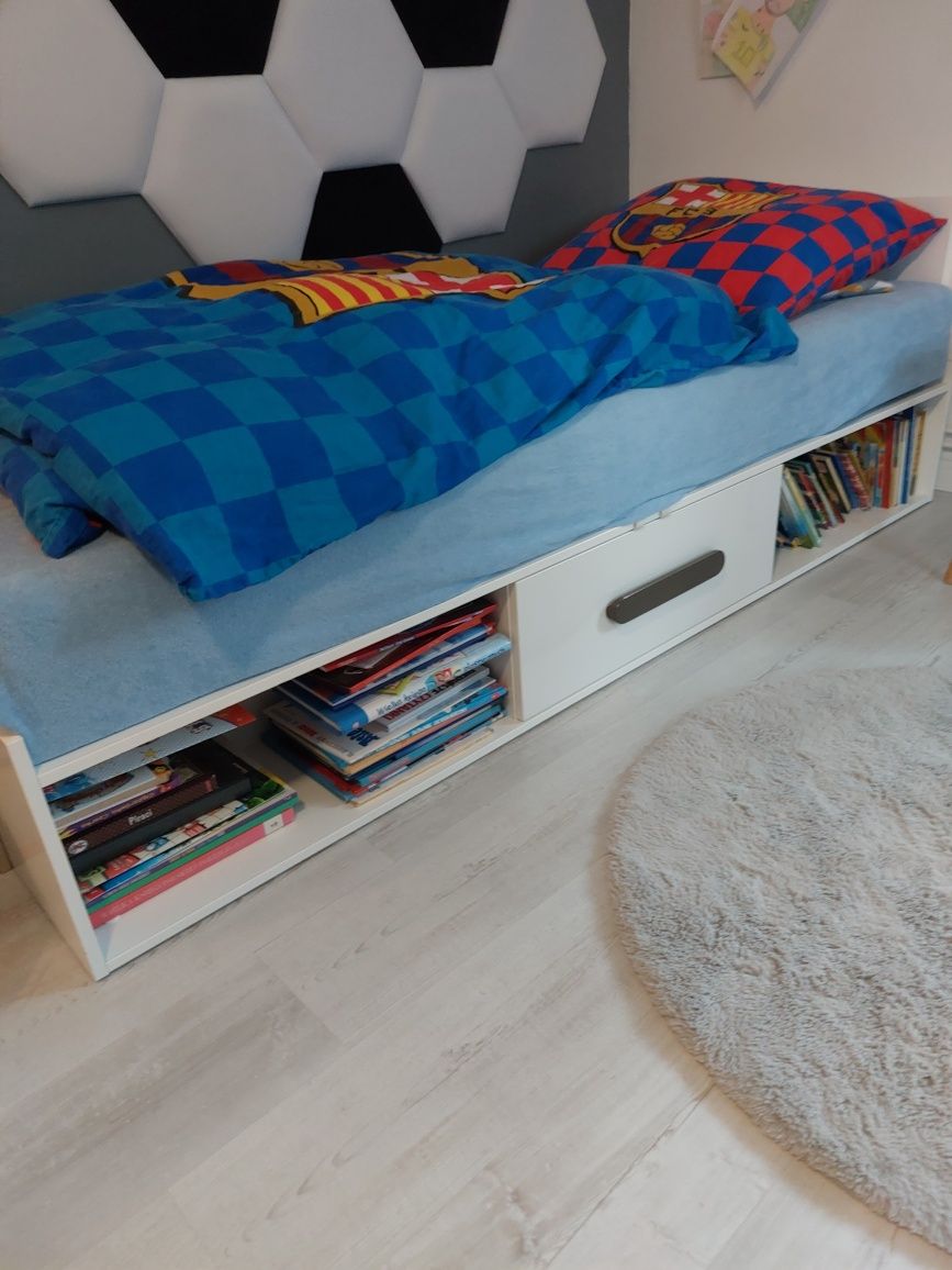 Łóżko dziecięce z materacem 210x90 cm