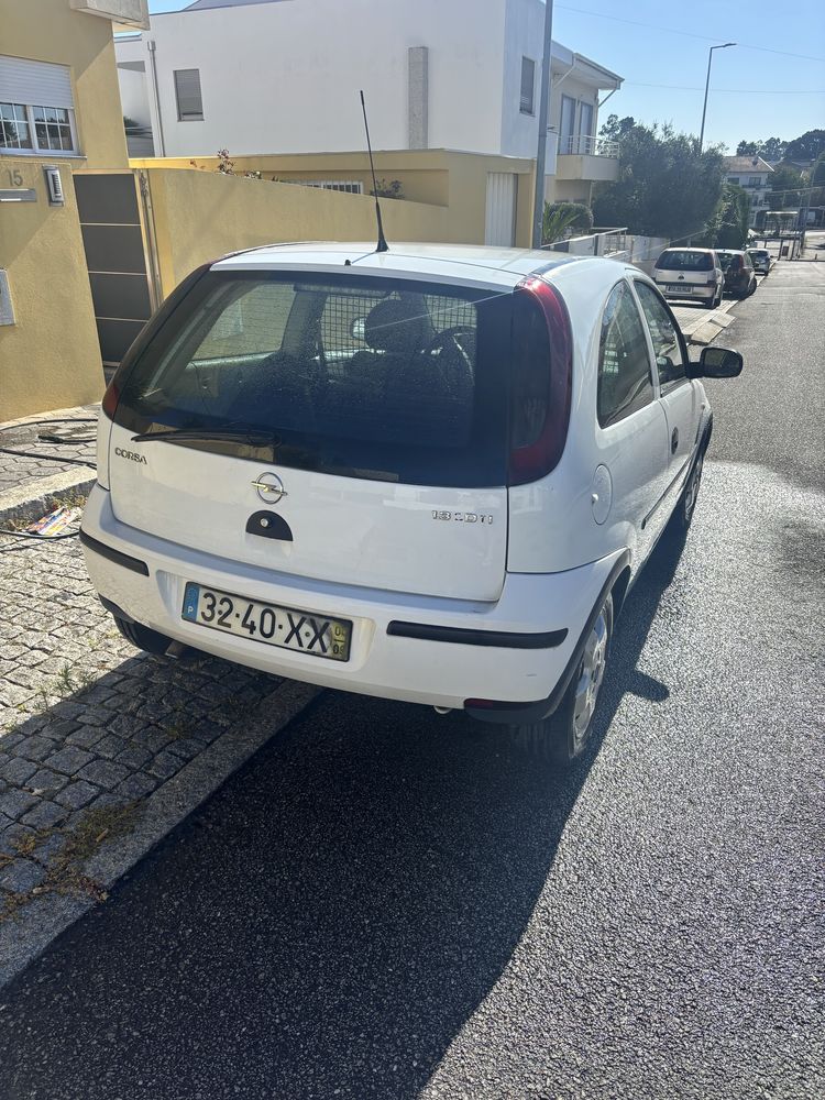 Opel corsa c 1.3 cdti em otimo estado