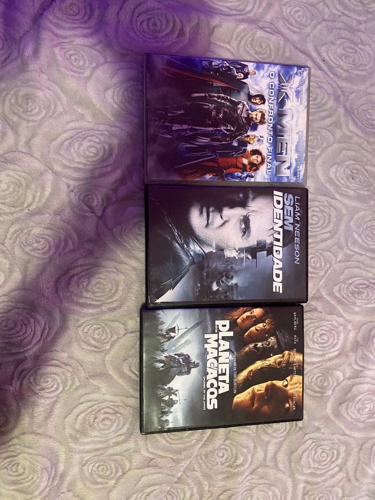 Vendo filmes DVD