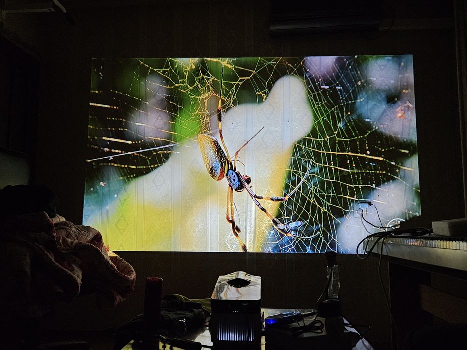 Проектор hy 450 900ansi,Андроід з аеропультом і з голосовим набором