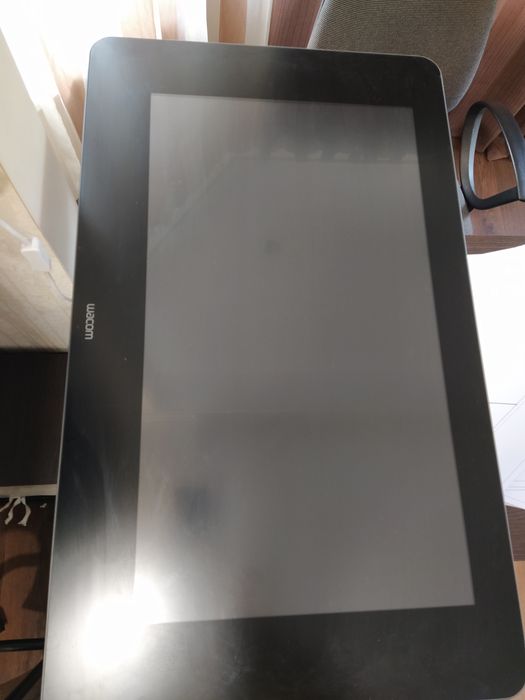 Монитор планшет Wacom Cintiq 27QHD (DTK-2700) + подставка Cintiq Ergo