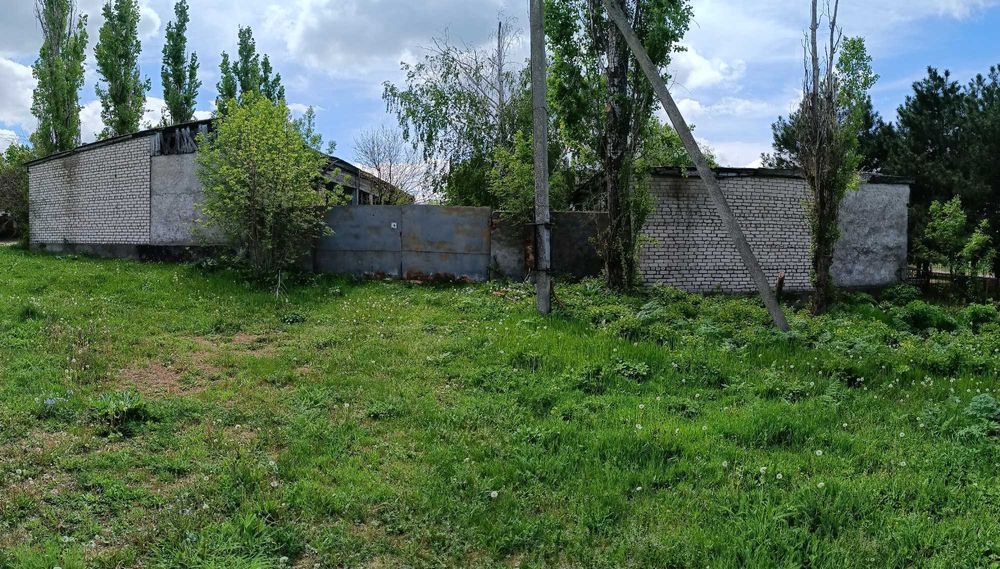 Продаю склад 439.50 м² Єланець (Заяр)