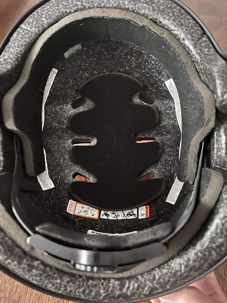 Kask rowerowy Btwin r. 55-58