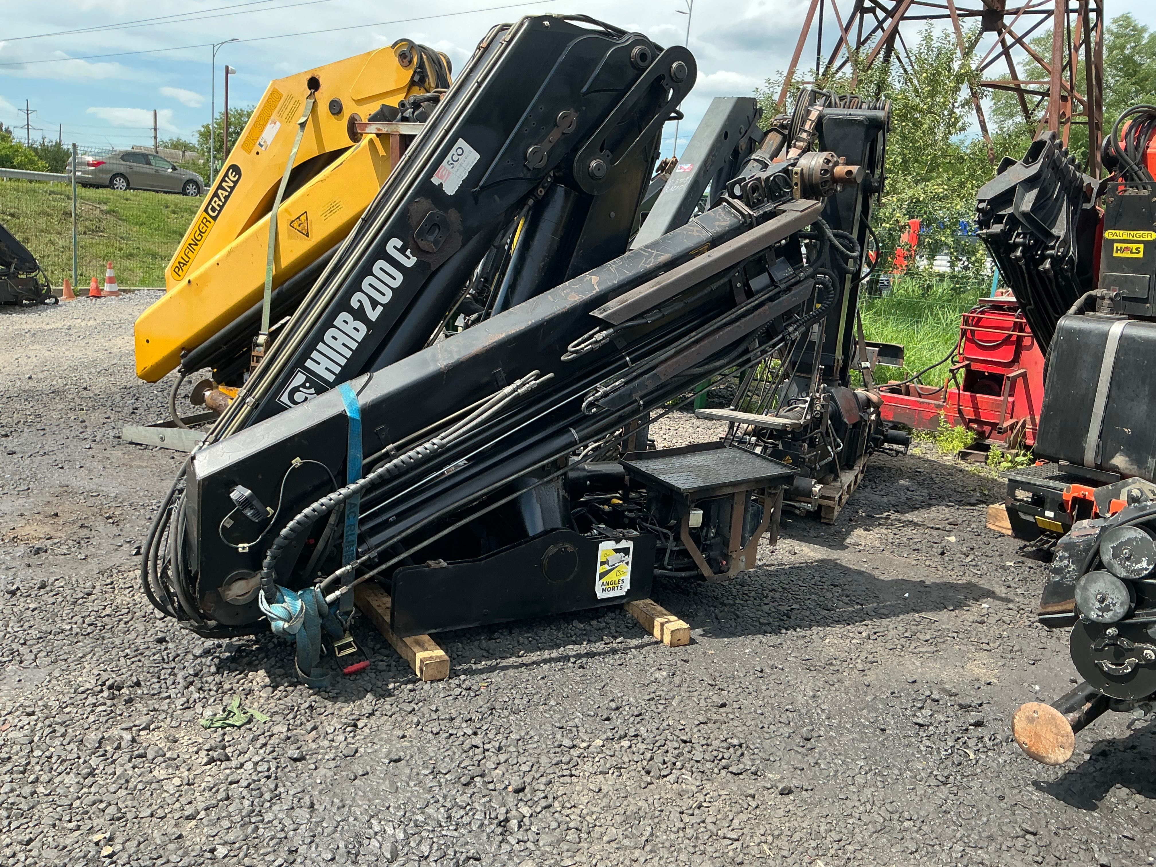 Кран маніпулятор HIAB 200C 2005