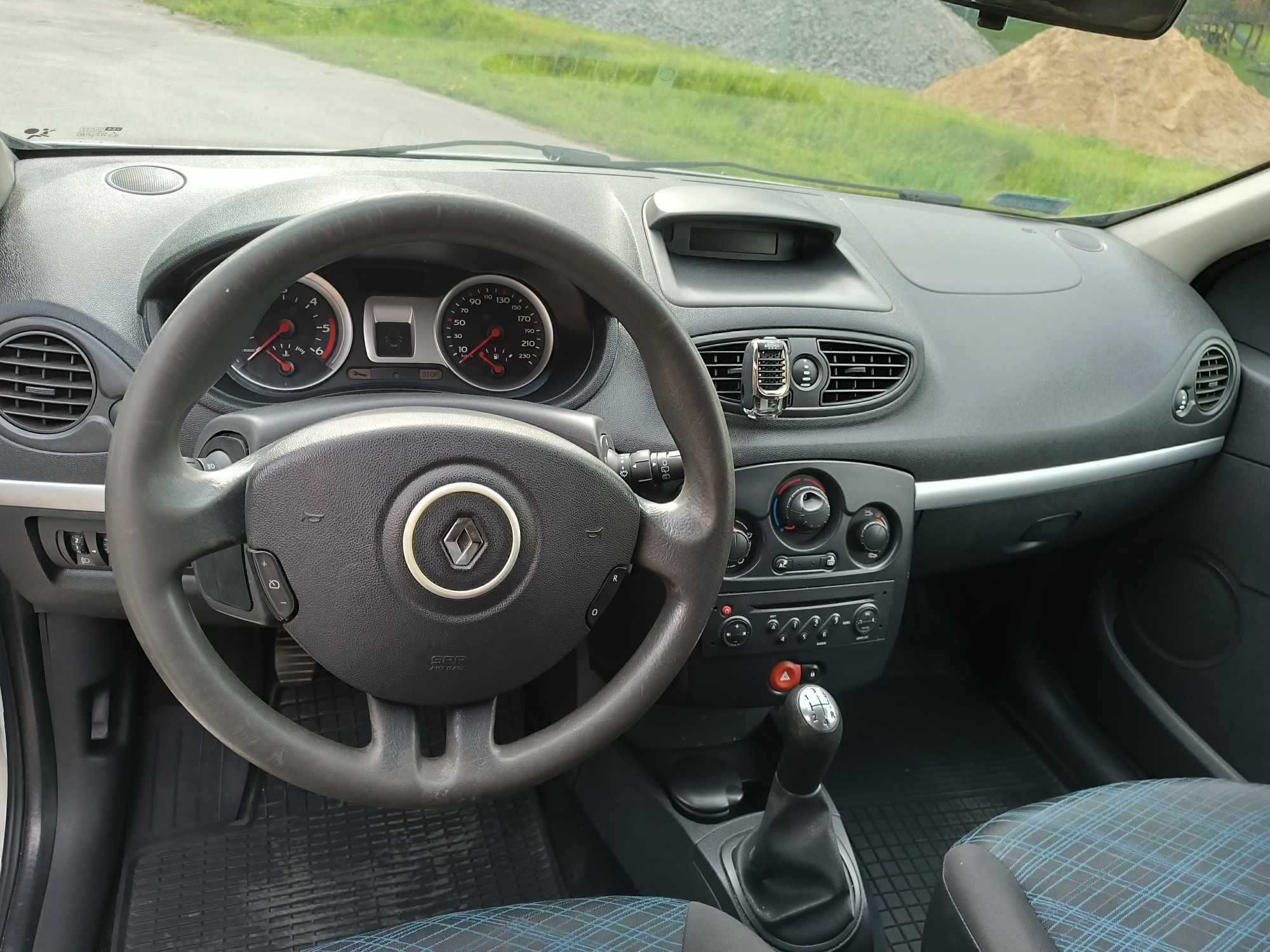 Renault Clio 1.5 dCi - klimatyzacja - Rzeszów