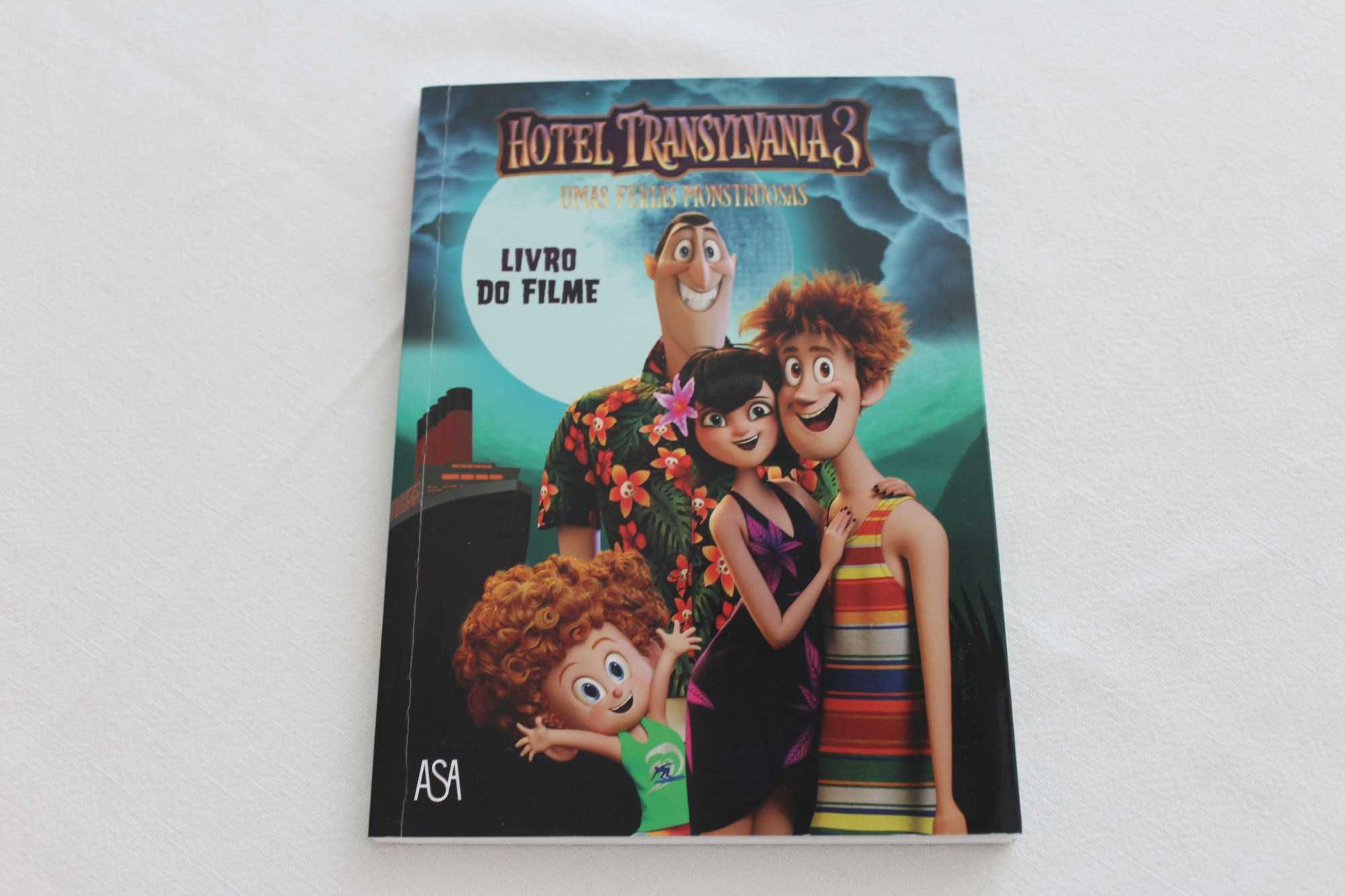 Livro "Hotel Transylvania 3"