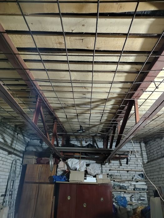 Продам гараж кооперативу Курський