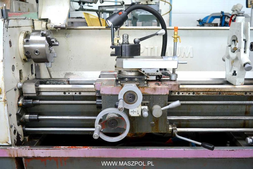 Tokarka OPTI D 360 x 1000  ODCZYTY.  SUPER STAN. oprzyrządowanie .FILM