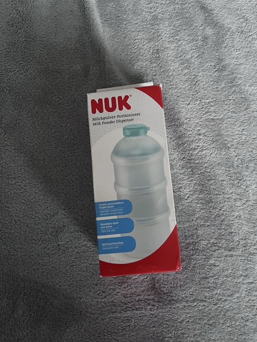 Контейнер для молока NUK, 4-камерний порційний