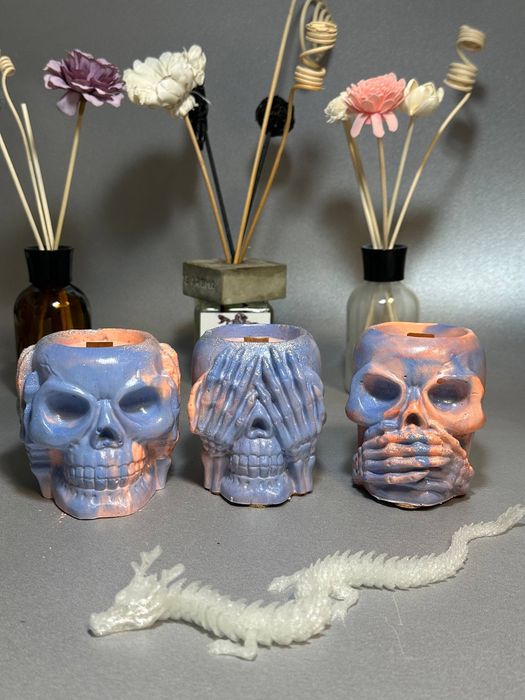 Свічки не чую, не бачу, не скажу