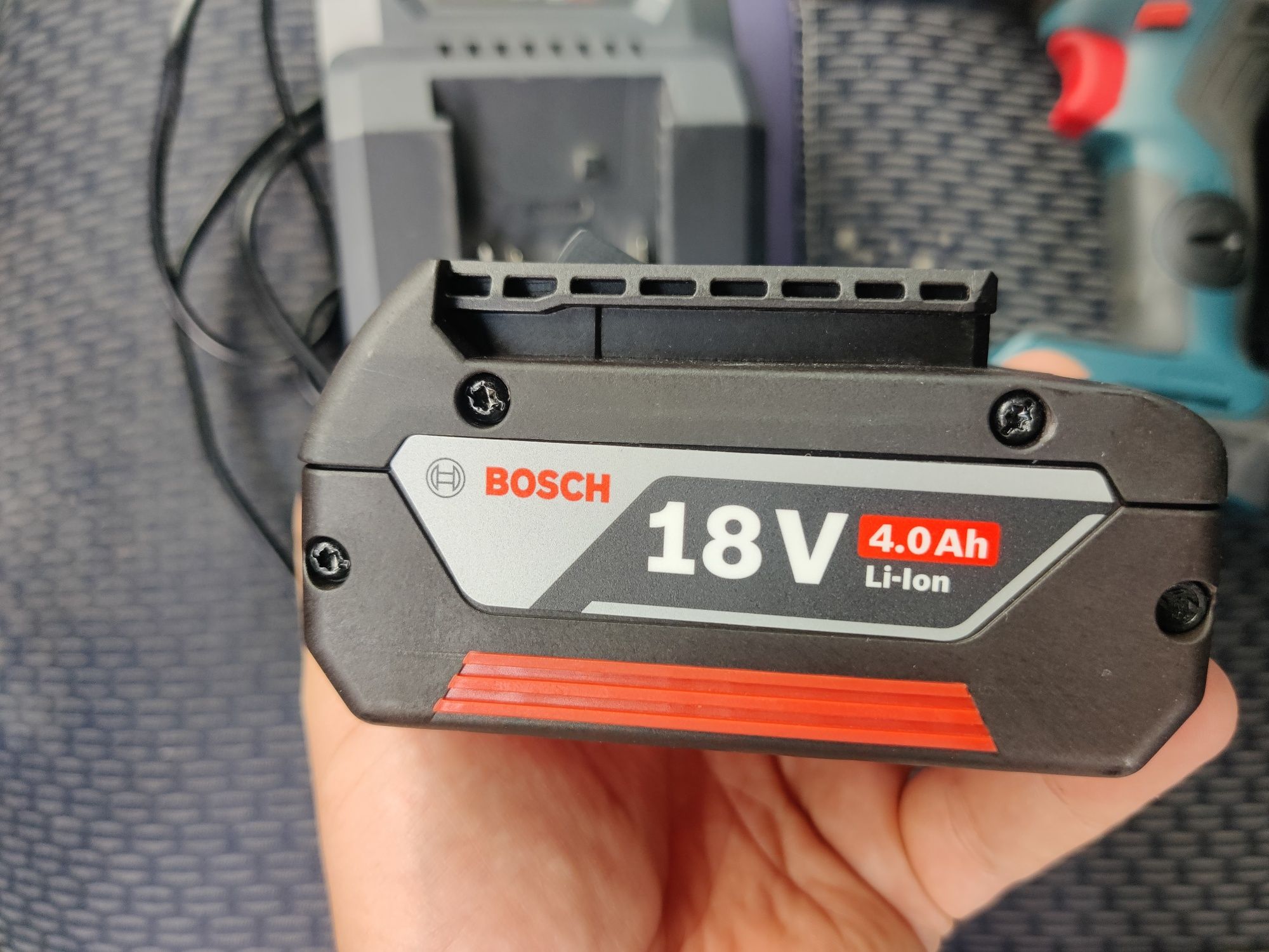 Zakretarka udarowa BOSCH GDX 18V-200C + 2 AKU I ŁADOWARKA JAK NOWE