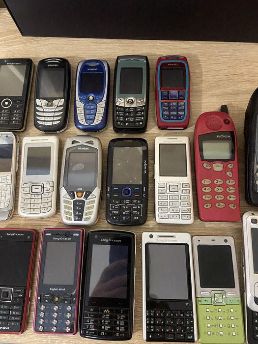 Кнопочные мобильнае телефоны SE, Simens, Nokia