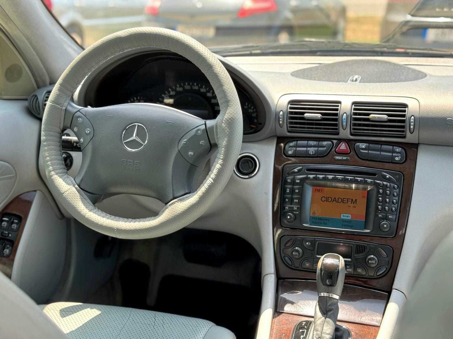 Mercedes-Benz Classe C, T-Model C270 CDi-Automático-Garantia Incluída