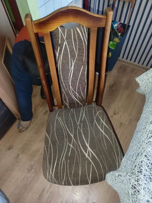 Stół dębowy rozkładany  150x80 +4 krzesła