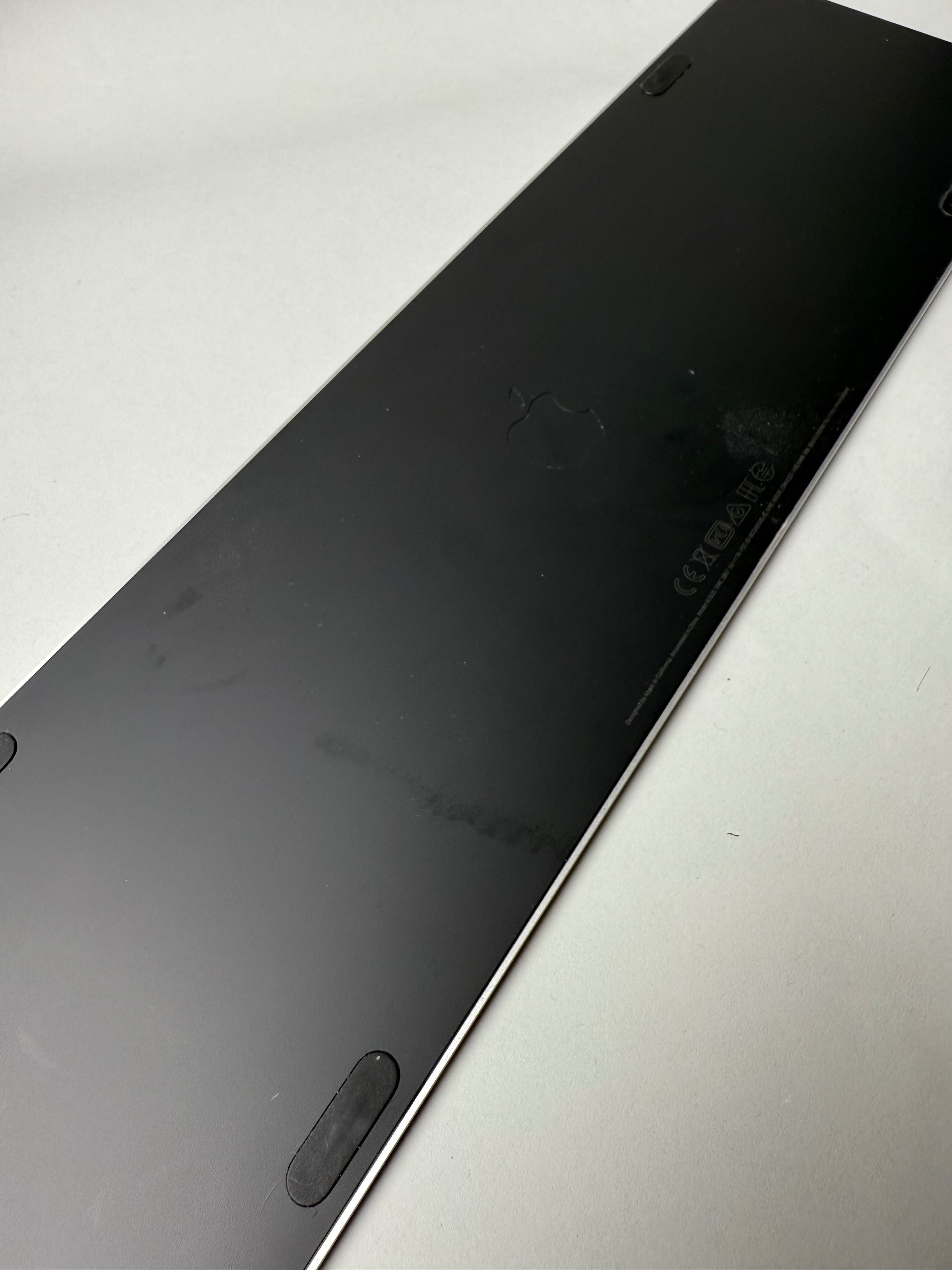 Apple Magic Keyboard з NumPad і Touch id (вживана)