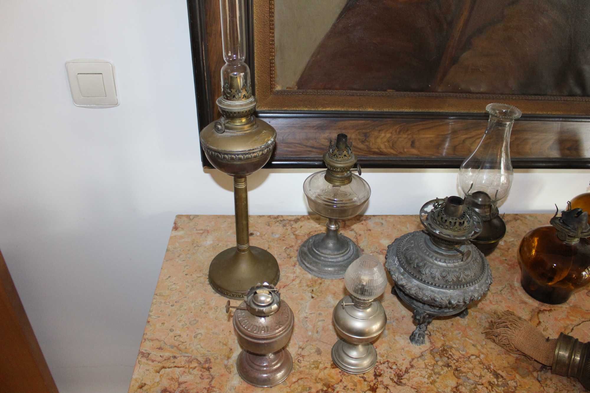 Oito antigos candeeiros a petróleo + 4 peças soltas