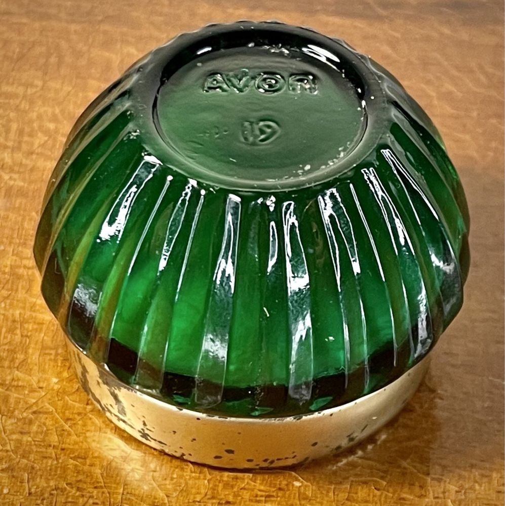 Retro krem AVON w zielonym szklanym pojemniczku słoiczku