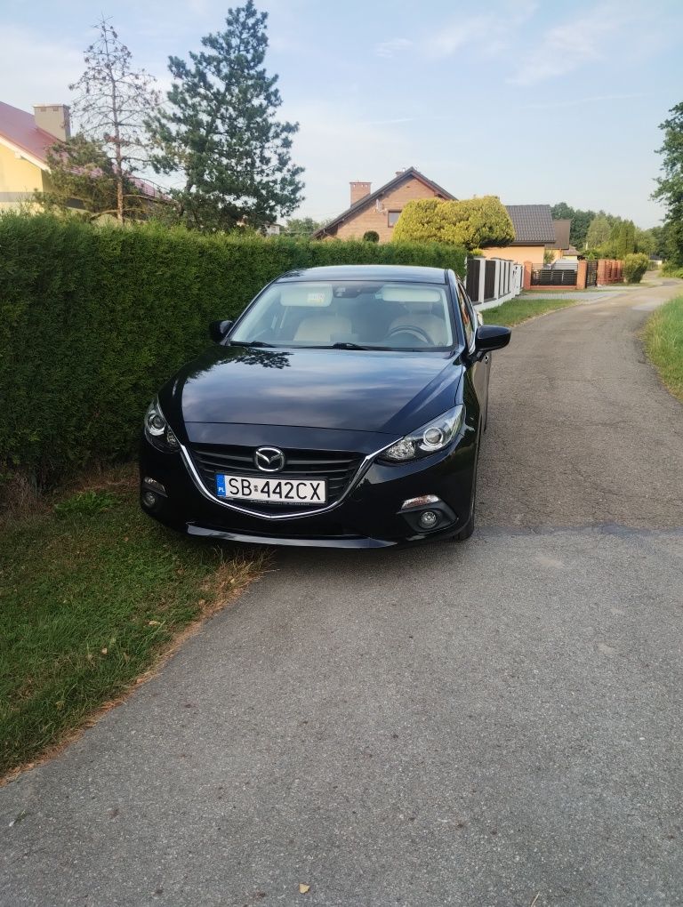 PILNIE SPRZEDAM Mazda 3 2016, 2,0 skyactive