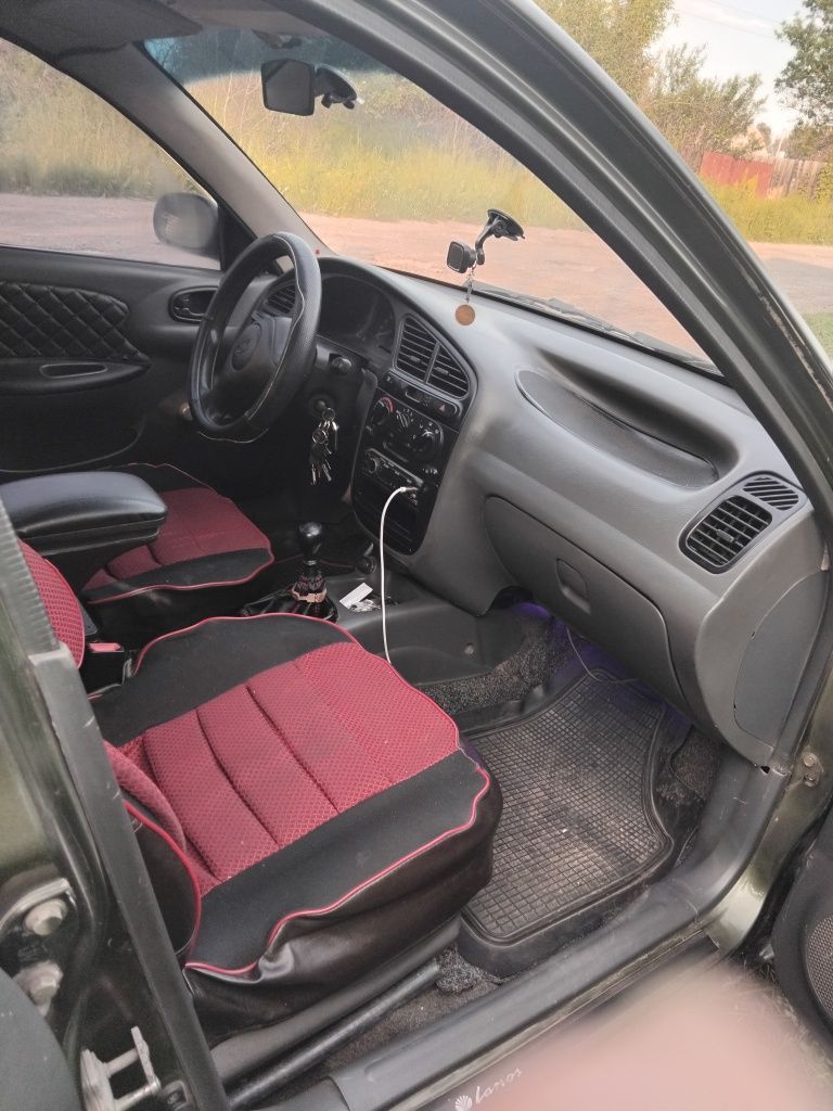 Продам Ланос.  1.4