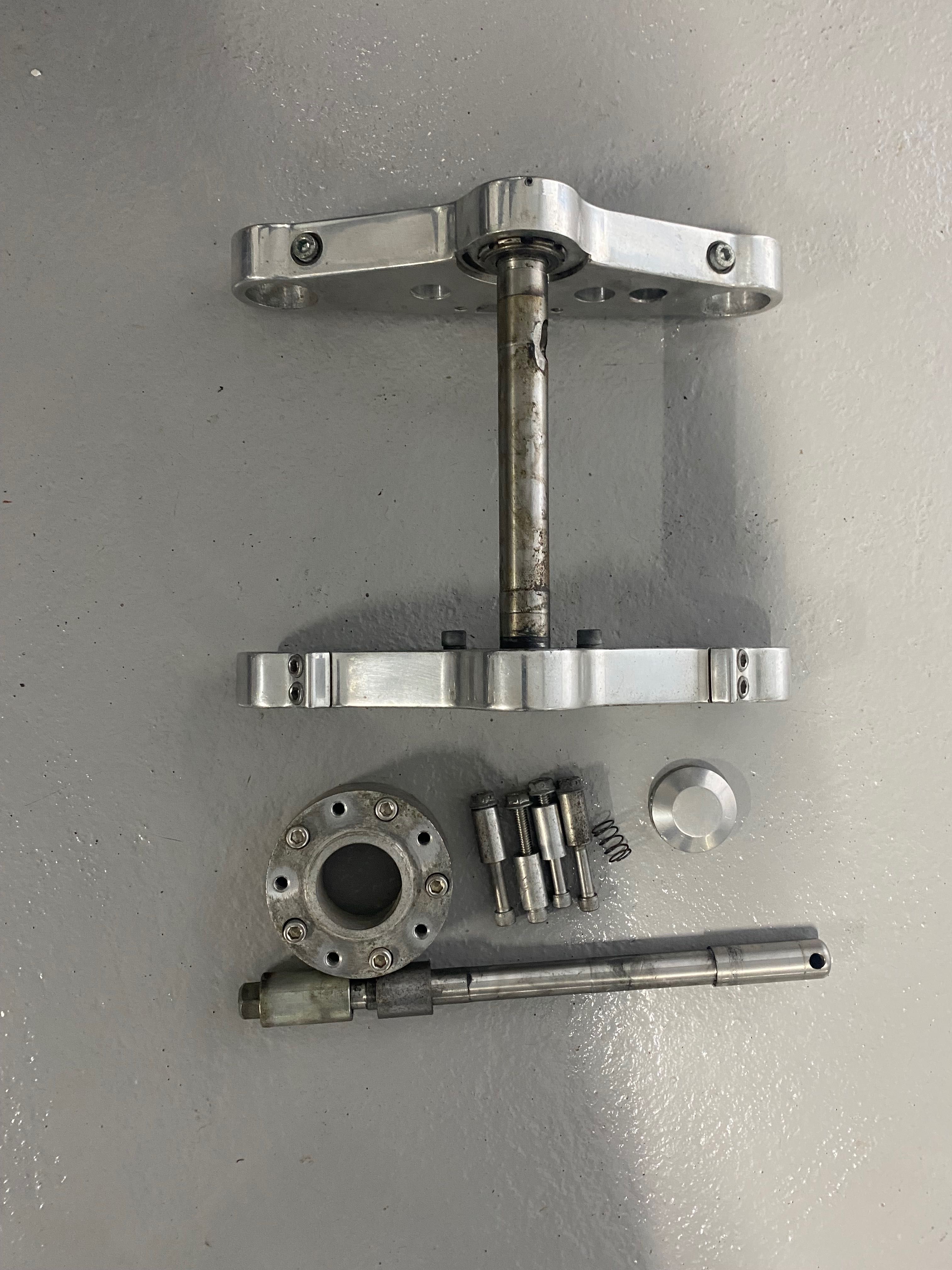 Harley Davidson Dyna Sportster T’s Peseiras avançadas centrais Risers