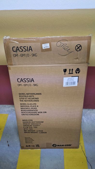 Esperguiçadeira Maxi-Cosi Cassia Essential Grey como nova