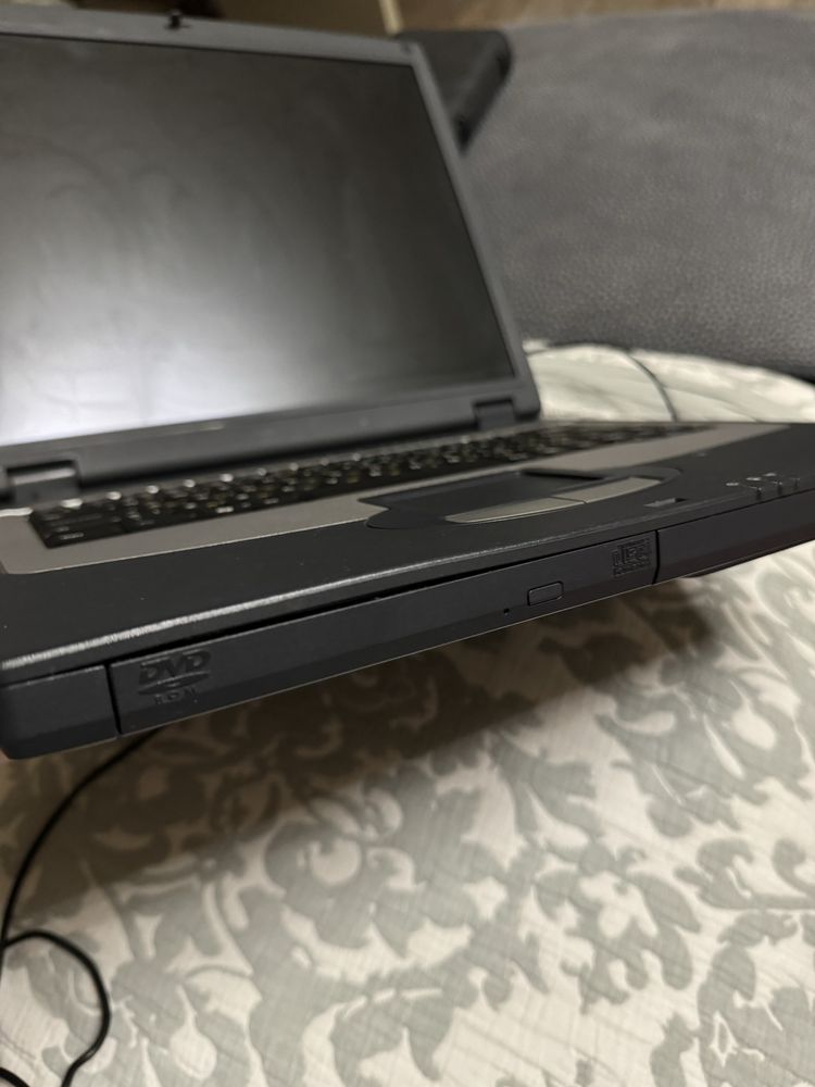Ноутбук nautilus b500 l roverbook