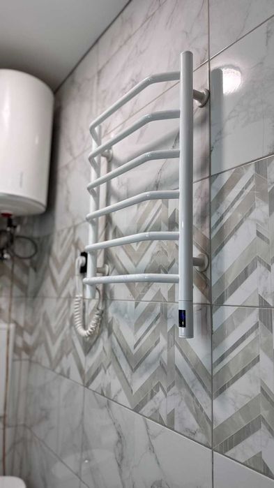 Продається 1-к.кв з якісним ремонтом поруч зі ст.м Берестейська