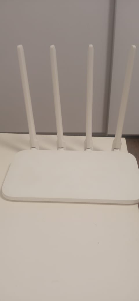 Роутер Xiaomi Mi Router 4C