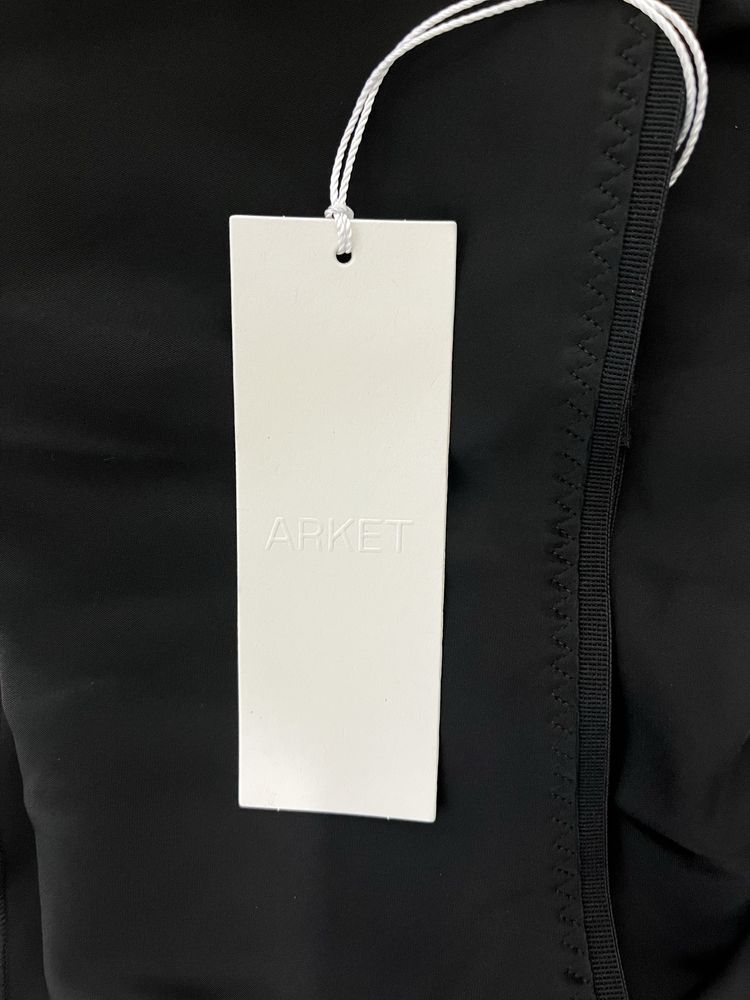 Спідниця ARKET .