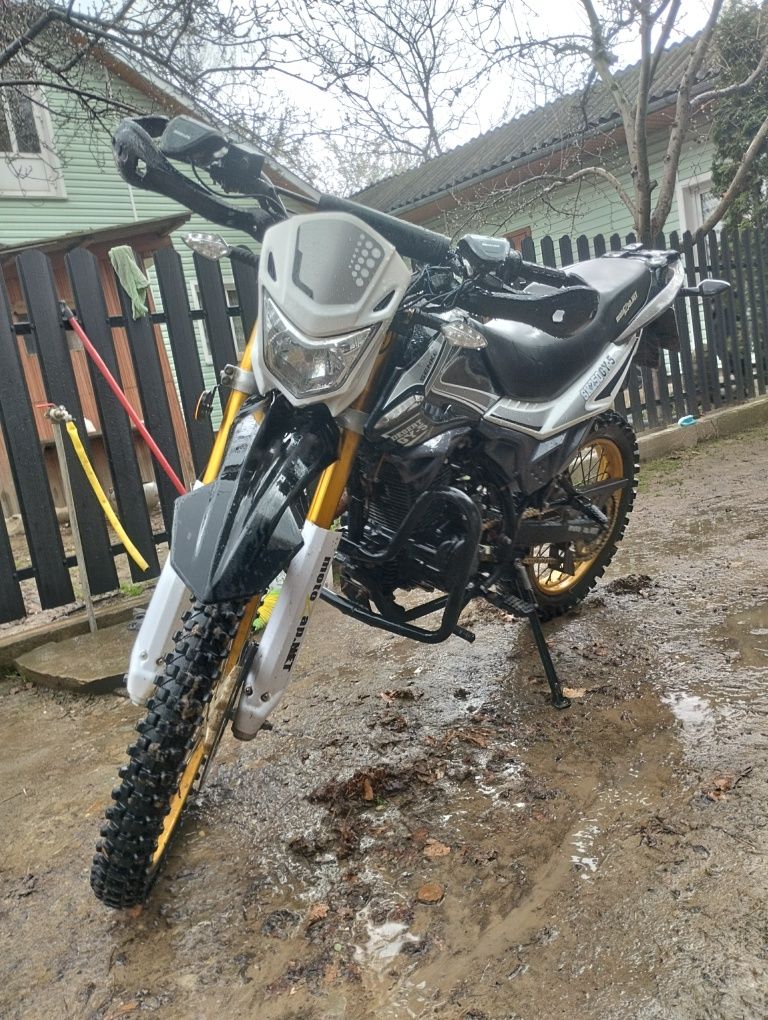 Senke 250 кубів .