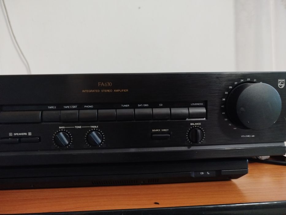 Підсилювач  PHILIPS FA 630. Дефект.